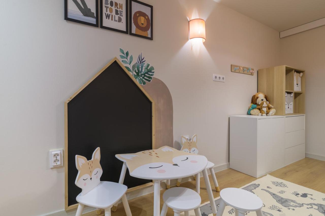 Black Sea Dolphin Apartment 瓦爾納 外观 照片