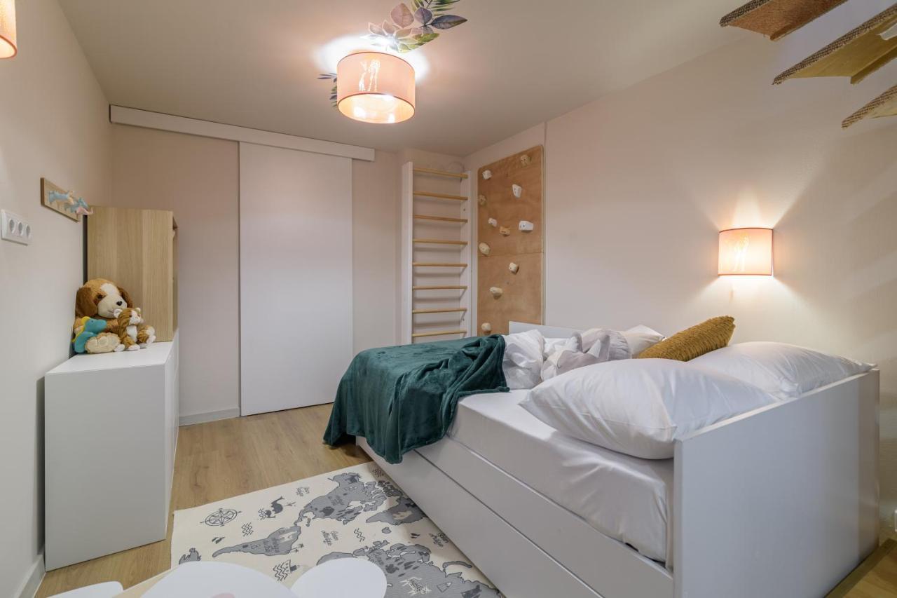 Black Sea Dolphin Apartment 瓦爾納 外观 照片